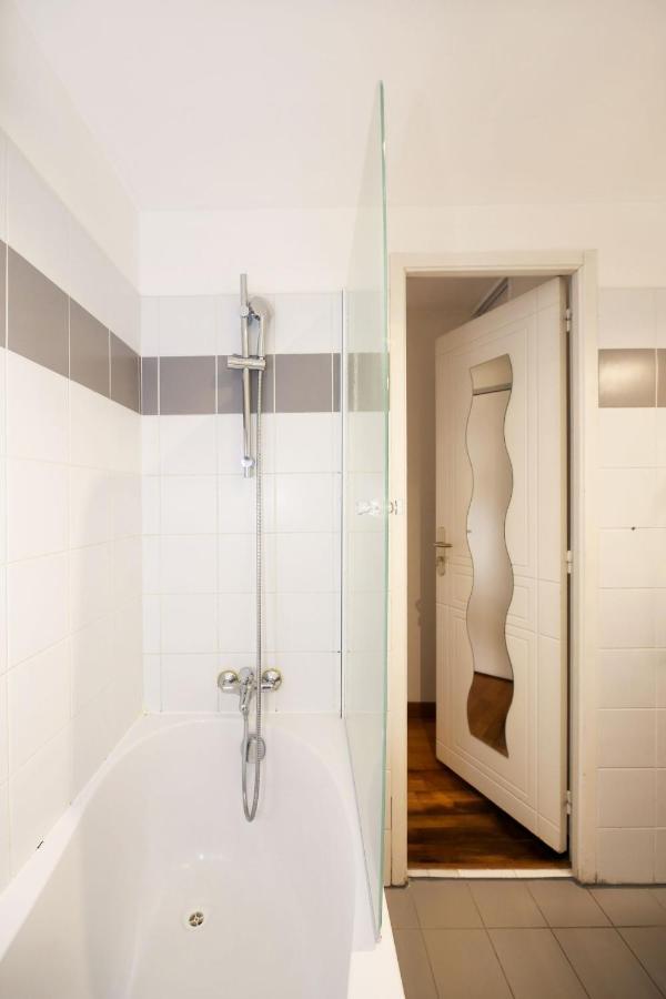 502- Studio De Charme Dans Quartier Anime Paris 5 Apartment ภายนอก รูปภาพ